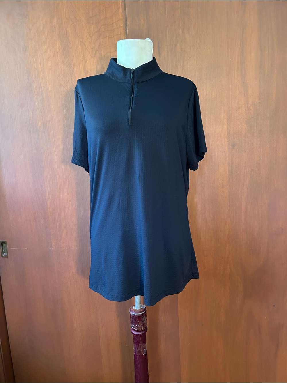IBKUL black 1/2 zip shirt